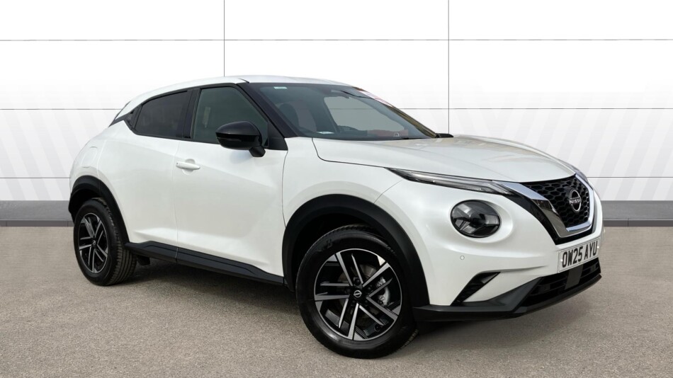 Nissan Juke 1.0 DiG-T N-Connecta 5dr Petrol Hatchback